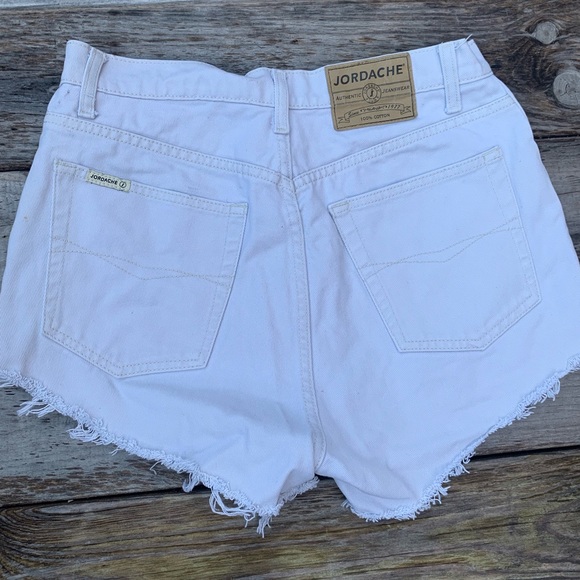 HIGH WAISTED JORDACHE CUT OFF SHORTS - Picture 1 of 2